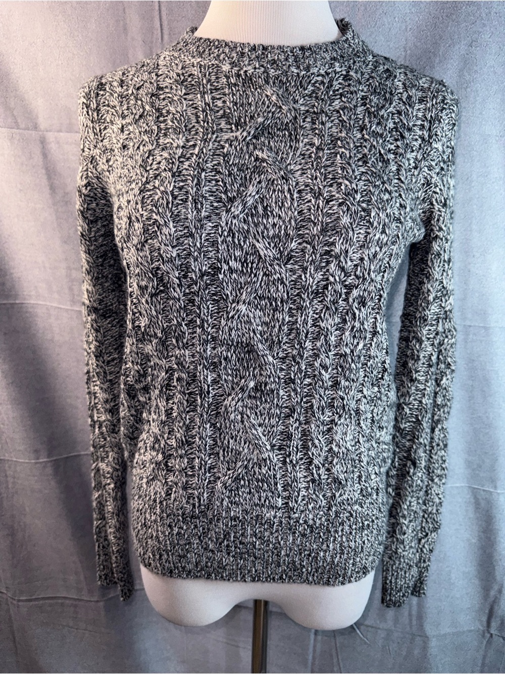 2167-Atmosphere Marled Gray Cable-Knit Crewneck Sweater